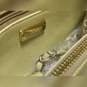 CHANEL Сумка из овечьей кожи, классическая модель Сумка с крышкой