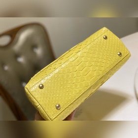 CHANEL Сумка из овечьей кожи, классическая модель Сумка с крышкой