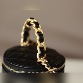 Chanel Маленькая сумка Серия Chanel Handmade Модель ранней осе