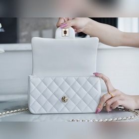 CHANEL Новая модель «Маленький лев» Chanel 22P – король сумок Изг