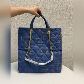 Chanel, сумка для покупок из денима с шелкографией Сумка Джинсова