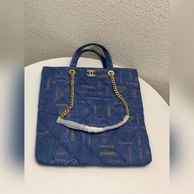 Chanel, сумка для покупок из денима с шелкографией Сумка Джинсова