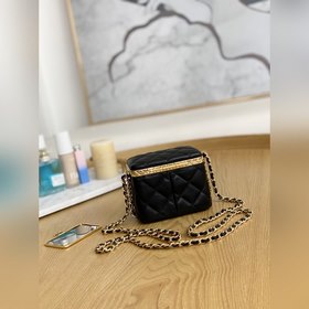 Chanel Импортная кожа ягненка Маленькая косметичка, модель 049850