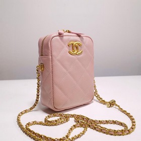 Классическая сумка для камеры Chanel Mini с ромбовидным узором. С