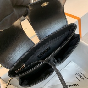 CHANEL сумка-близнец Эта сумка имеет превосходную текстуру и диза