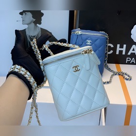 CHANEL сигаретный футляр Я действительно очарована этой маленько