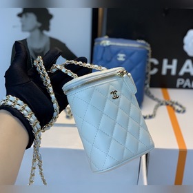 CHANEL сигаретный футляр Я действительно очарована этой маленько