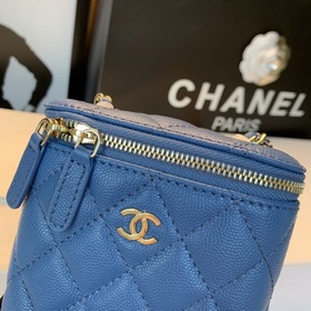CHANEL сигаретный футляр Я действительно очарована этой маленько