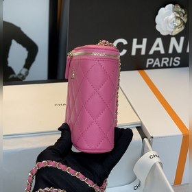 CHANEL сигаретный футляр Я действительно очарована этой маленько