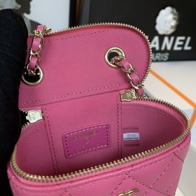 CHANEL сигаретный футляр Я действительно очарована этой маленько