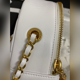 CHANEL Сумка стеганым узором В осенне-зимнем сезоне, посвященном 