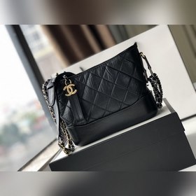 CHANEL сумка-рюмка Модель： 93824/91810  Дизайн сумки-бомажки вы