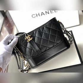 CHANEL сумка-рюмка Модель： 93824/91810  Дизайн сумки-бомажки вы