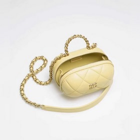 CHANEL косметичка Сумка через плечо Мне очень нравится эта малень