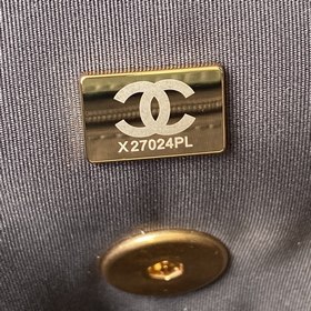Chanel Осень-Зима 19Bag сочетает в себе все классические черты су