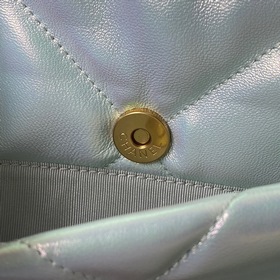 Chanel осень-зима 19. Сумка, сочетающая в себе все классические ч