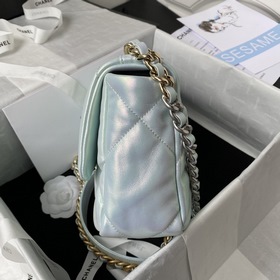 Chanel осень-зима 19. Сумка, сочетающая в себе все классические ч