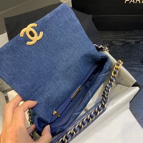 Серия джинсовой ткани CHANEL Сумка-тофу Модель： AS1161 Маленькая：