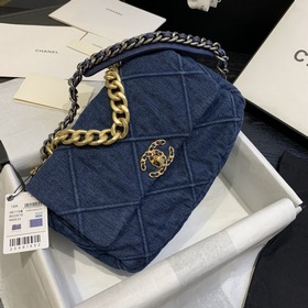Серия джинсовой ткани CHANEL Сумка-тофу Модель： AS1161 Маленькая：