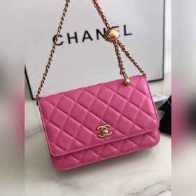 Chanel маленькая золотая сумка с цепочкой, модель AP1450 Действит