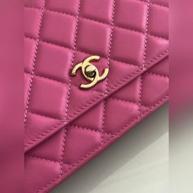 Chanel маленькая золотая сумка с цепочкой, модель AP1450 Действит