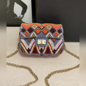 Весенняя и летняя коллекция CHANEL 22s19Bag Сумка с металлическ