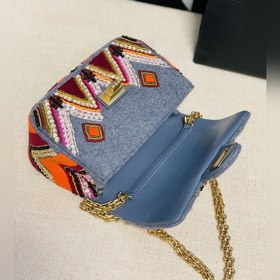 Весенняя и летняя коллекция CHANEL 22s19Bag Сумка с металлическ