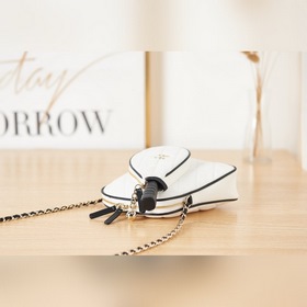 Сумка для теннисных ракеток Chanel, модель AS3150 Кожа с тканью, 