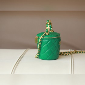 Chanel Маленькая сумка-бакет, зеленый Серия Chanel Maison de Cha