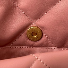 Chanel осень-зима 19： сумка, сочетающая в себе все классические ч