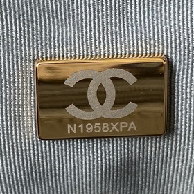 Новая сумка Chanel 20-летия, сочетающая в себе все классические ч