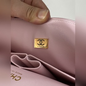 CHANEL cf — розовый мелкий узор Средняя сумка с цепочкой 2.55 Но