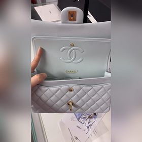 CHANEL cf — Маленькая сумка синего цвета «туманный дым» Средняя 