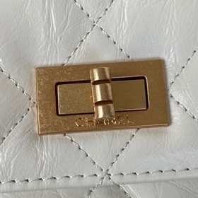 CHANEL 2.55 серия мини-сумка Выглядит потрясающе! Ретро-кожа теля