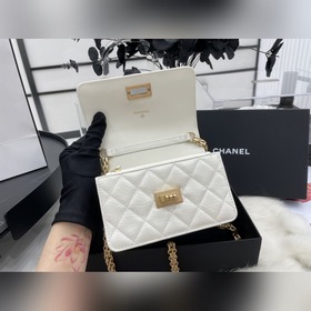 CHANEL 2.55 серия мини-сумка Выглядит потрясающе! Ретро-кожа теля