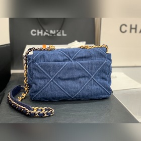 Серия джинсовой ткани CHANEL Модель сумки «тофу»： AS1161 Маленька