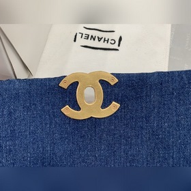 Серия джинсовой ткани CHANEL Модель сумки «тофу»： AS1161 Маленька