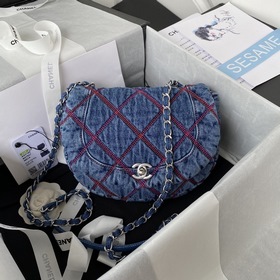 Chanel coco beach мини-сумка в форме седла Джинсовая сумка очень