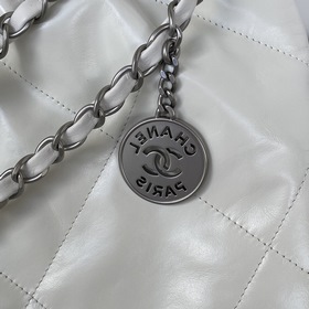 Chanel ретро сумка серебряной застежкой 22, модель AS3261 Самая п