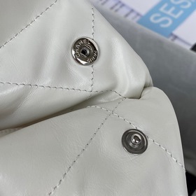 Chanel ретро сумка серебряной застежкой 22, модель AS3260 Самая п