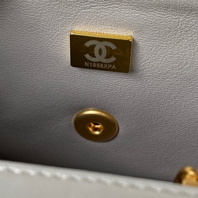 Chanel Mini CF handle Модель AS2431 Классическая сумка с ромбовид