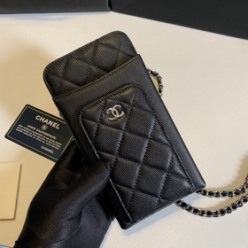 CHANEL цепочка для мобильного телефона, Эта сумка имеет удобную к