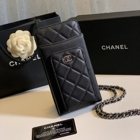 CHANEL цепочка для мобильного телефона, Эта сумка имеет удобную к
