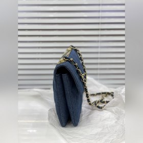 Джинсовая сумка Chanel с золотой окантовкой, подержанная сумка из