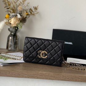 CHANEL Классическая сумка через плечо из кожи цвета «икры» Новейш