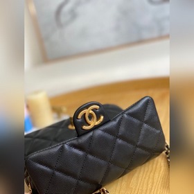Классическая модель Chanel Square Fat 049950 Маленькая монетка Ch