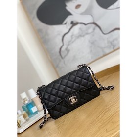 Chanel Импортная кожа серебряной застежкой Классическая сумка CF