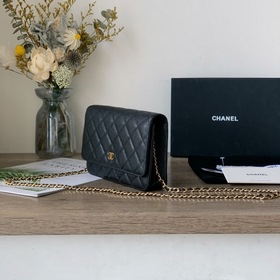 CHANEL сумка с цепочкой, модель № 33814 Ромбовидный узор виде ли
