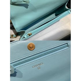 CHANEL Ручная сумка с двойным логотипом и ромбовидным узором Моде