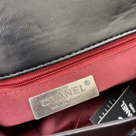 CHANEL 19 сумка серебряной застежкой и цепочкой Сумка, представле